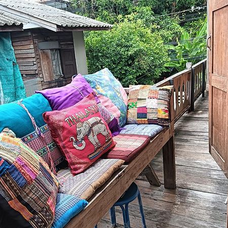 Huen Chiang Man Hostel (Adults Only) Τσιάνγκ Μάι Εξωτερικό φωτογραφία