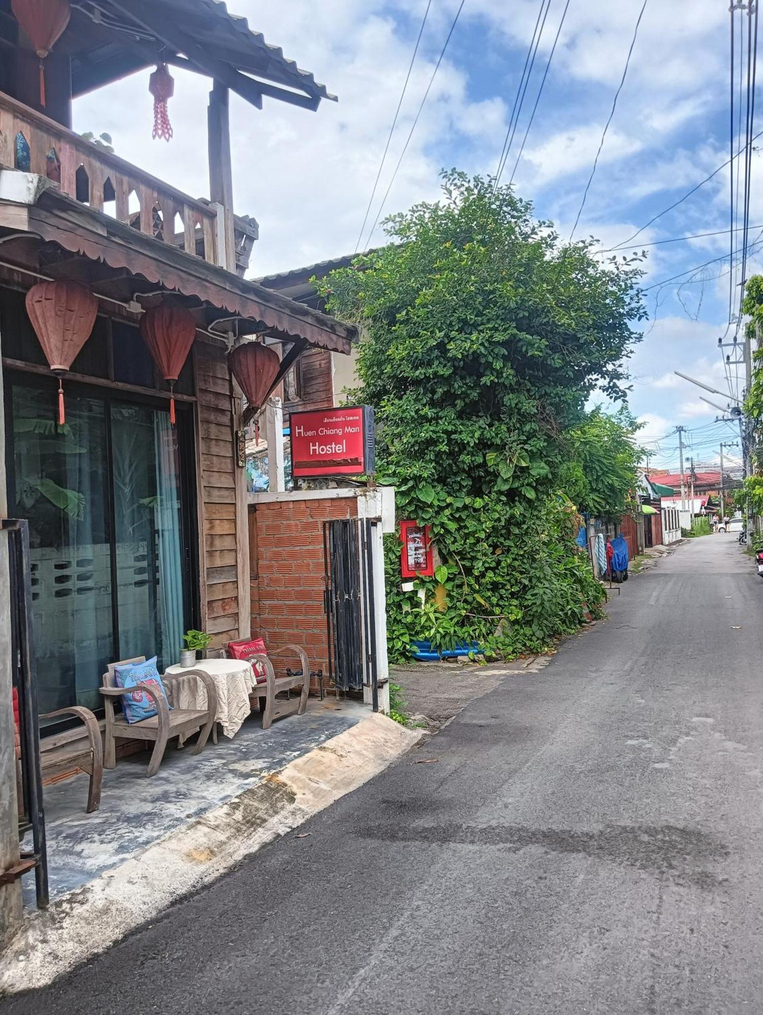Huen Chiang Man Hostel (Adults Only) Τσιάνγκ Μάι Εξωτερικό φωτογραφία