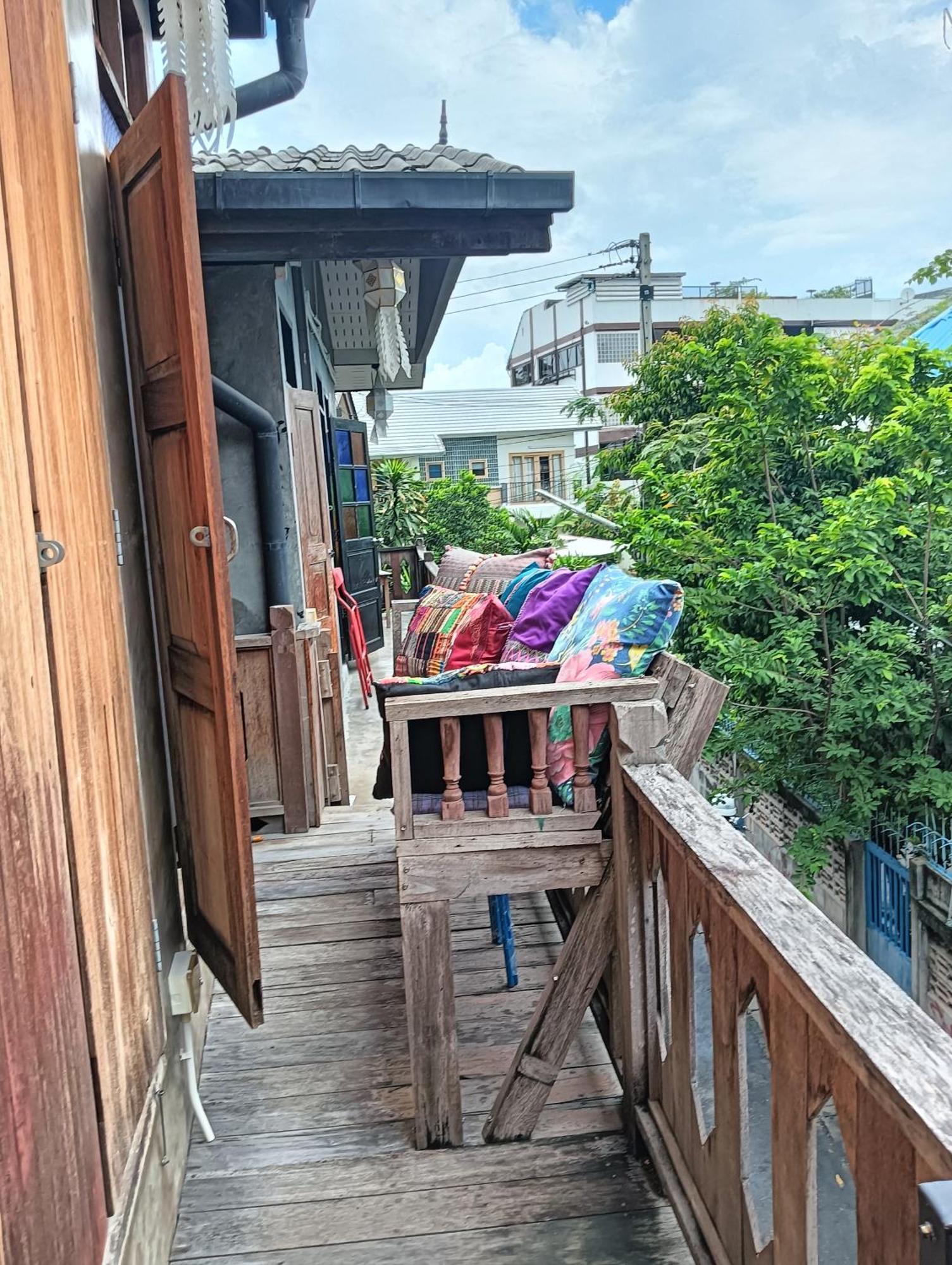 Huen Chiang Man Hostel (Adults Only) Τσιάνγκ Μάι Εξωτερικό φωτογραφία