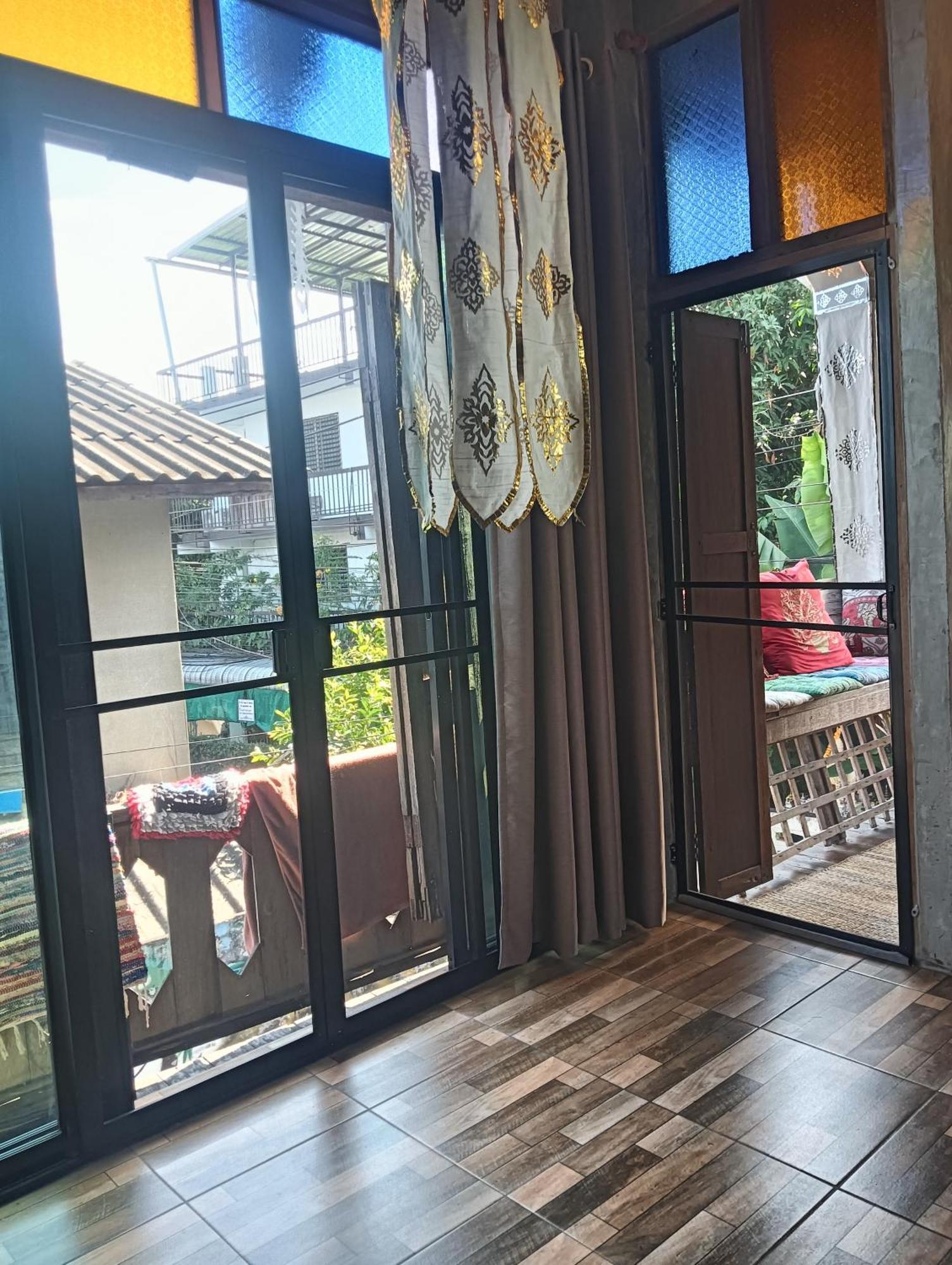 Huen Chiang Man Hostel (Adults Only) Τσιάνγκ Μάι Εξωτερικό φωτογραφία