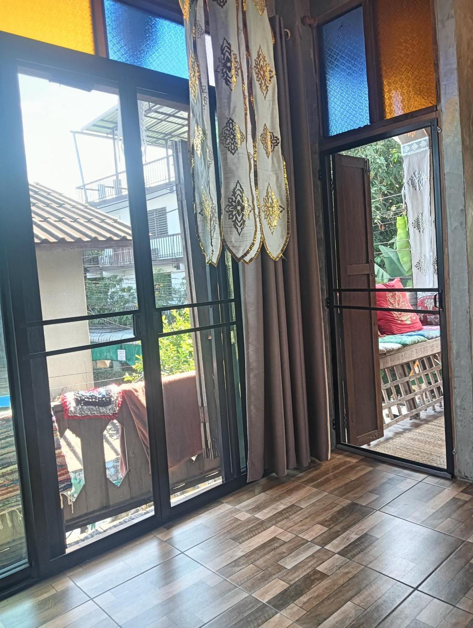 Huen Chiang Man Hostel (Adults Only) Τσιάνγκ Μάι Εξωτερικό φωτογραφία